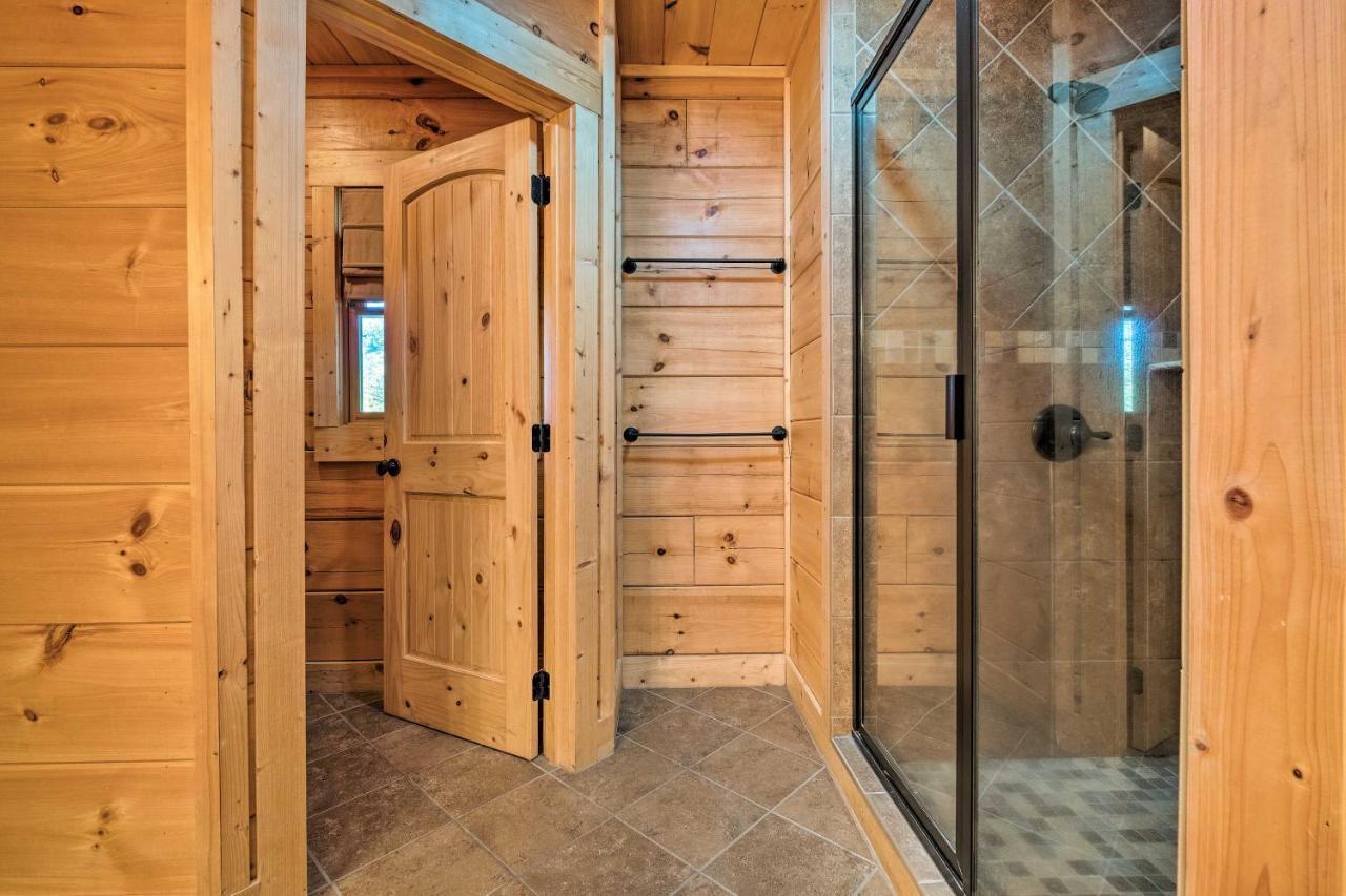 Pigeon Forge Cabin With Brand New Hot Tub And Views! 세비어빌 외부 사진
